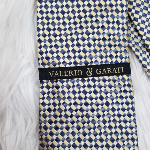 VALERIO GARATI New!!  Gold and Blue Silk Tie, 100% Silk. - Picture 8 of 10